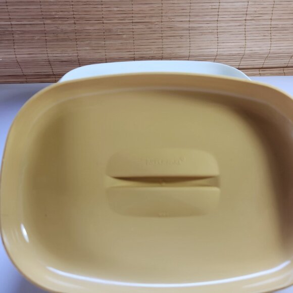 Tupperware Microwave Vegetable Steamer Cooker with Insert 1273-5 Harvest Gold - Picture 5 of 7